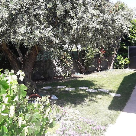 Les Cypres Florentins Colomiers Εξωτερικό φωτογραφία